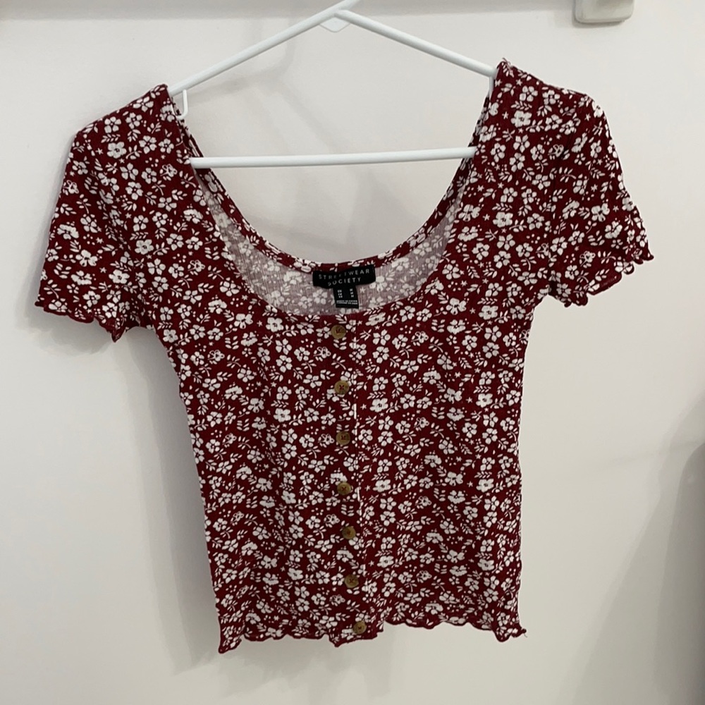 🌸2 for $15🌸 Floral T-Shirt